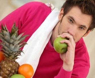 vitamines pour hommes dans les fruits